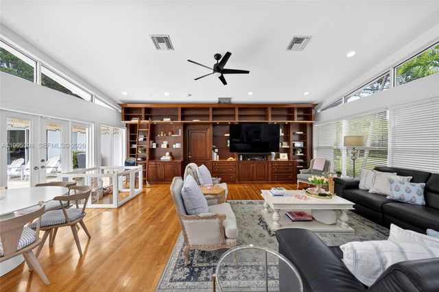 12330 Pine Needle Ln, Pinecrest, FL 33156