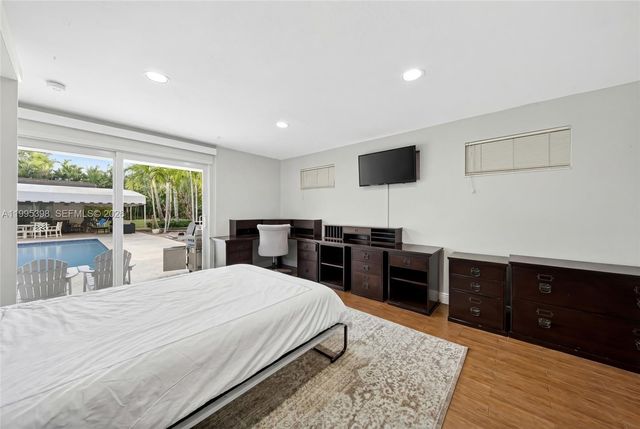 12330 Pine Needle Ln, Pinecrest, FL 33156