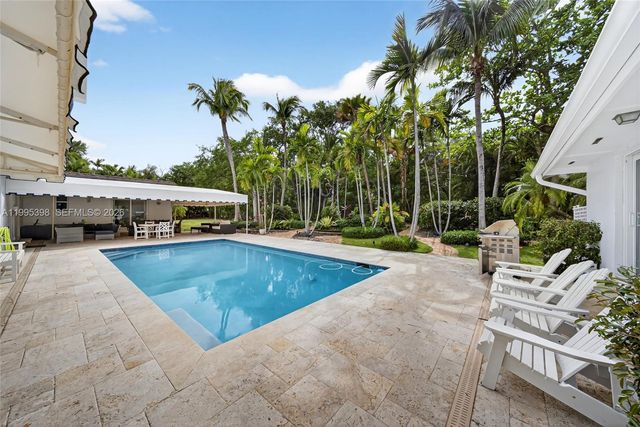 12330 Pine Needle Ln, Pinecrest, FL 33156