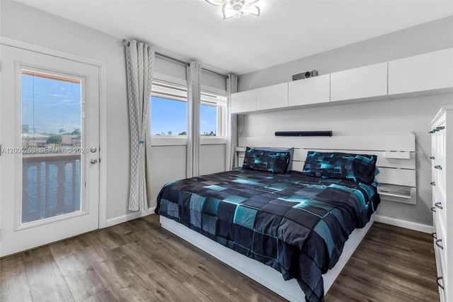 901 SW 11th Ave 17H, Hallandale Beach, FL 33009