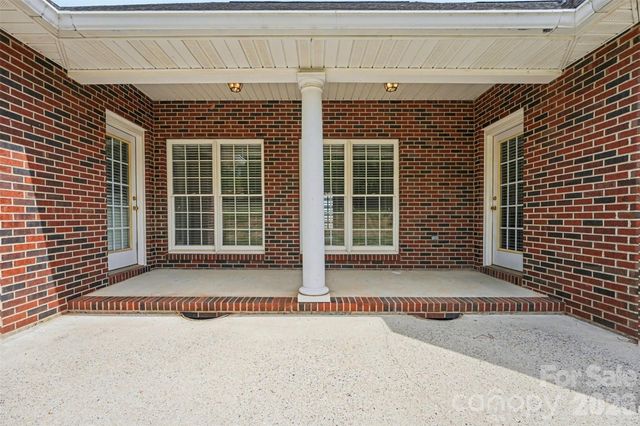 1021 Horse Rock Road 42, Hickory, NC 28602