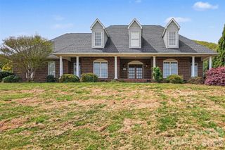 1021 Horse Rock Road 42, Hickory, NC 28602