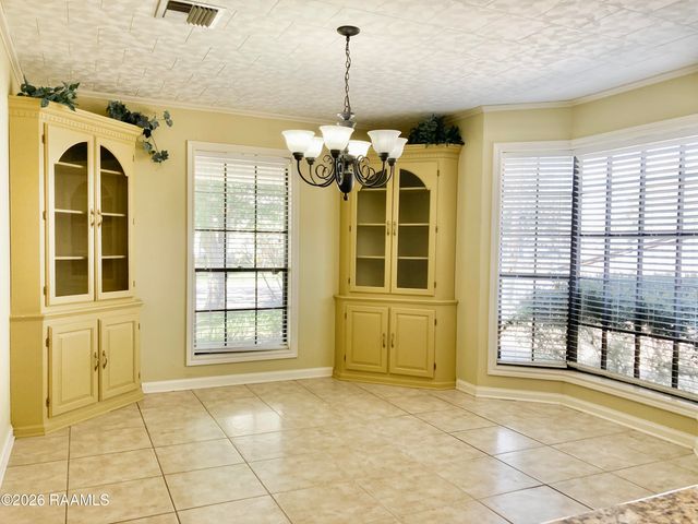 416 E 5th Street, Crowley, LA 70526