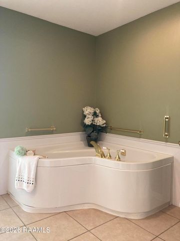 416 E 5th Street, Crowley, LA 70526