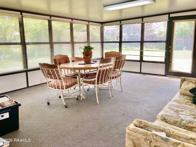 416 E 5th Street, Crowley, LA 70526