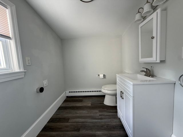 222 Neck St, Weymouth, MA 02191