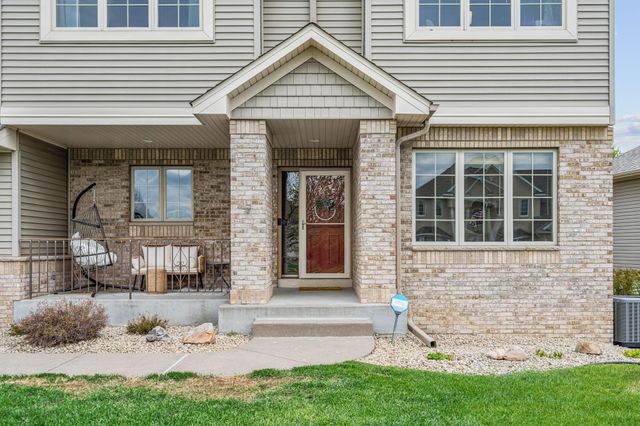 10118 Yates Avenue N, Brooklyn Park, MN 55443