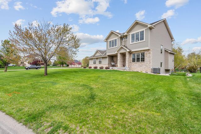 10118 Yates Avenue N, Brooklyn Park, MN 55443