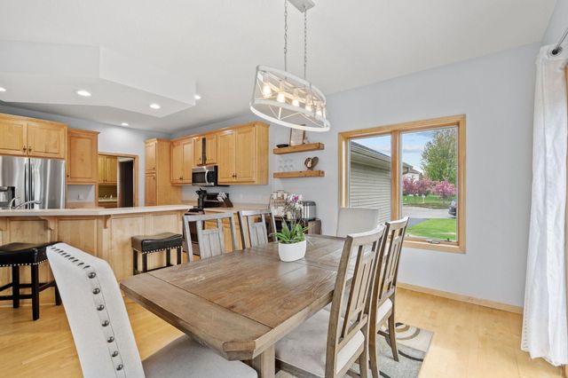 10118 Yates Avenue N, Brooklyn Park, MN 55443