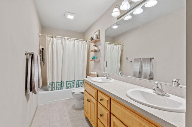 10118 Yates Avenue N, Brooklyn Park, MN 55443