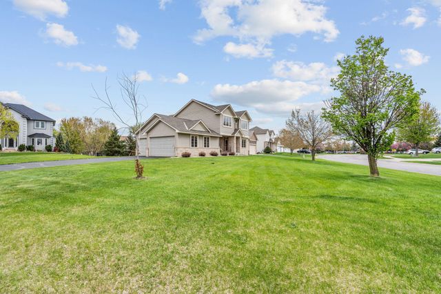 10118 Yates Avenue N, Brooklyn Park, MN 55443