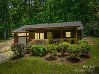 186 Sloshy Branch Trail, Black Mountain, NC 28711