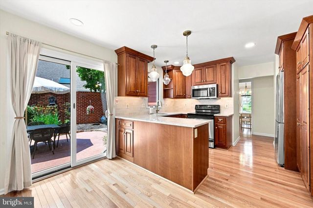 239 COHASSET LN, West Chester, PA 19380