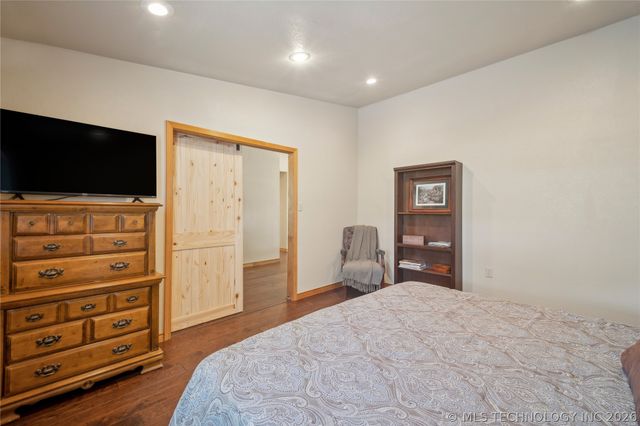 23392 Smith Road, Morris, OK 74445
