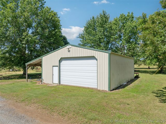 23392 Smith Road, Morris, OK 74445