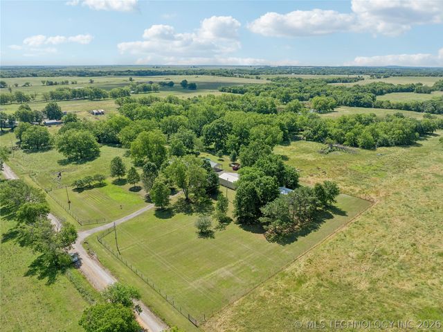 23392 Smith Road, Morris, OK 74445