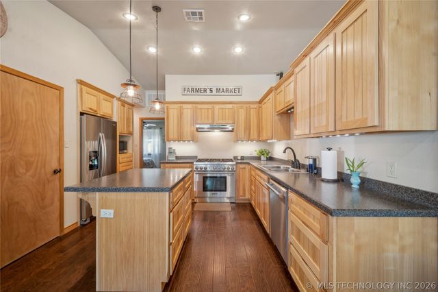 23392 Smith Road, Morris, OK 74445
