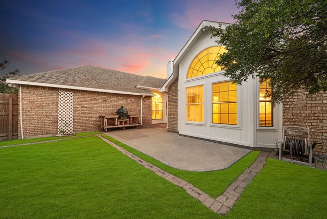 5084 Lakeshore Boulevard, The Colony, TX 75056