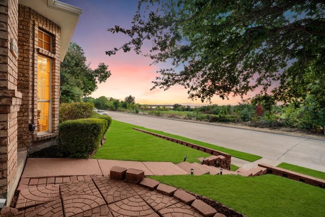 5084 Lakeshore Boulevard, The Colony, TX 75056