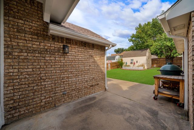 5084 Lakeshore Boulevard, The Colony, TX 75056