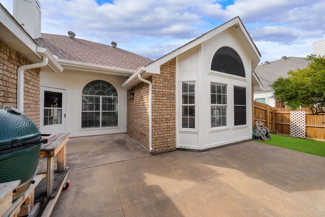 5084 Lakeshore Boulevard, The Colony, TX 75056