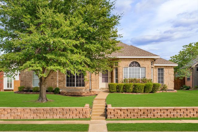 5084 Lakeshore Boulevard, The Colony, TX 75056
