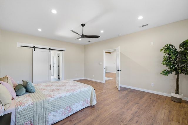 254 VZ County Road 4512, Ben Wheeler, TX 75754