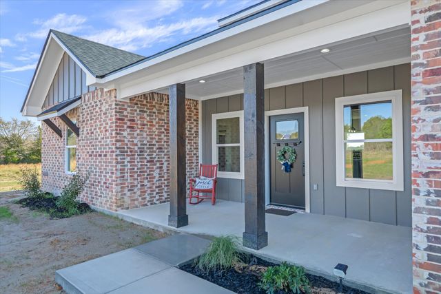 254 VZ County Road 4512, Ben Wheeler, TX 75754