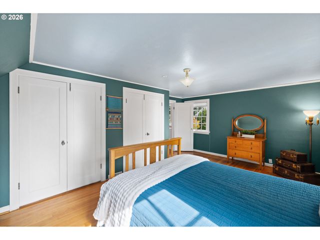 900 Ne 3RD Ave, Hillsboro, OR 97124
