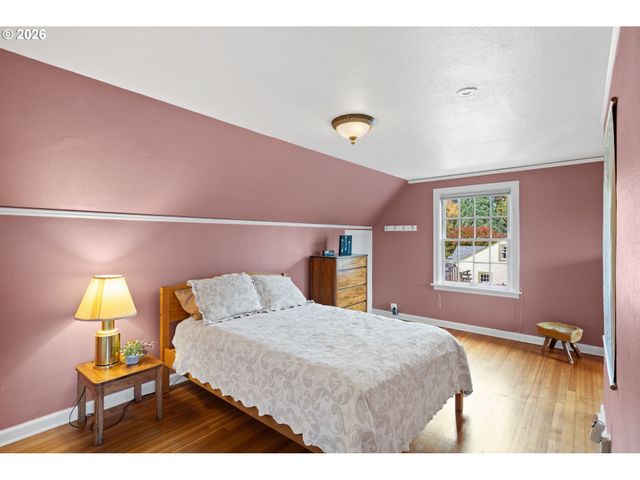 900 Ne 3RD Ave, Hillsboro, OR 97124