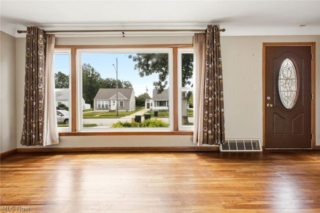 29783 Robert Street, Wickliffe, OH 44092