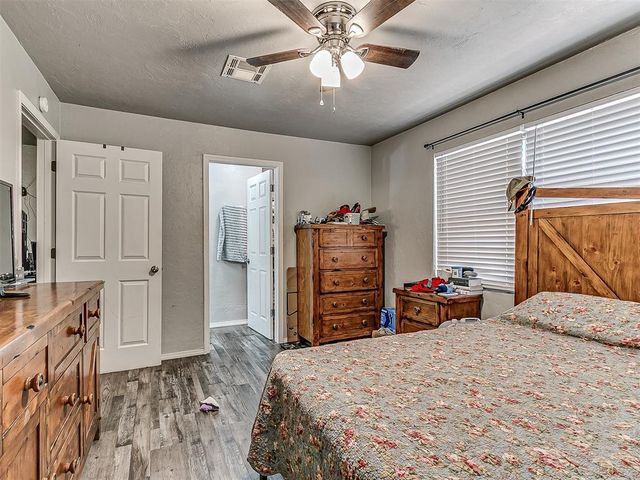 990936 S Candlewood Lane, Wellston, OK 74881