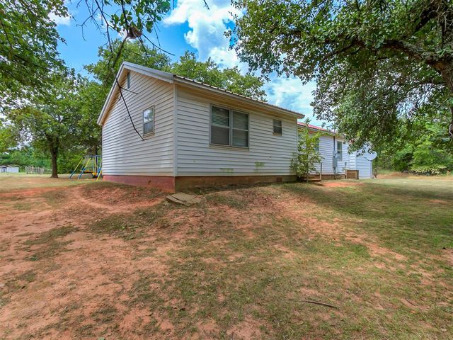 990936 S Candlewood Lane, Wellston, OK 74881