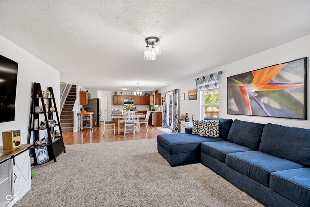 10614 Pokagon Way, Indianapolis, IN 46239