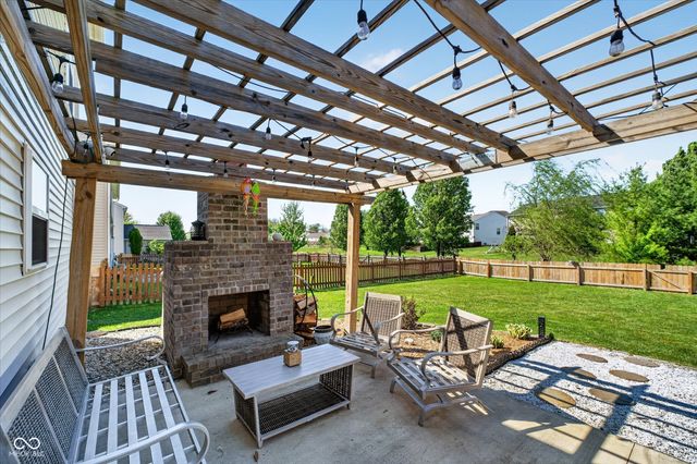 10614 Pokagon Way, Indianapolis, IN 46239