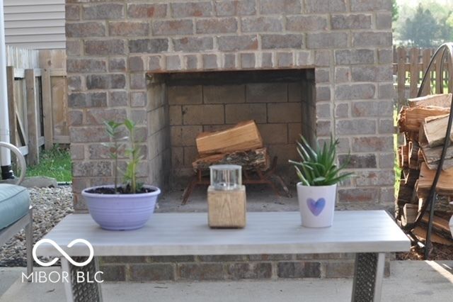 10614 Pokagon Way, Indianapolis, IN 46239