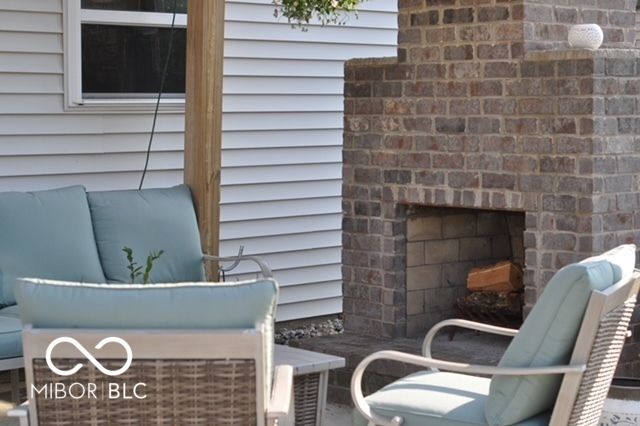 10614 Pokagon Way, Indianapolis, IN 46239