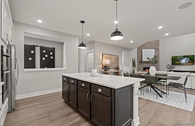 59596 Schuss Gully Drive, New Hudson, MI 48165