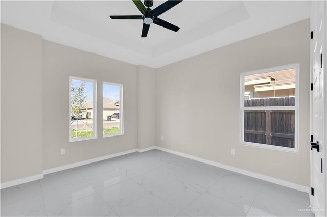 1104 W Dukakis Avenue, Alton, TX 78573