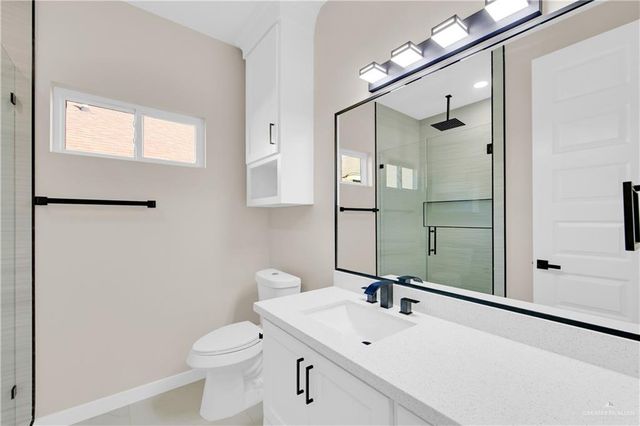 1104 W Dukakis Avenue, Alton, TX 78573