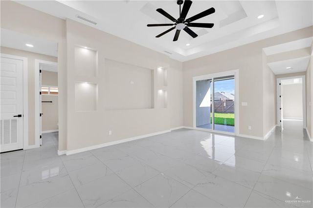 1104 W Dukakis Avenue, Alton, TX 78573