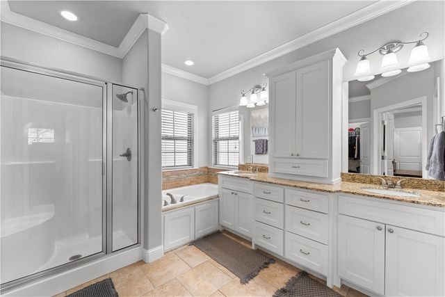 236 Ranalli Avenue, Tontitown, AR 72762