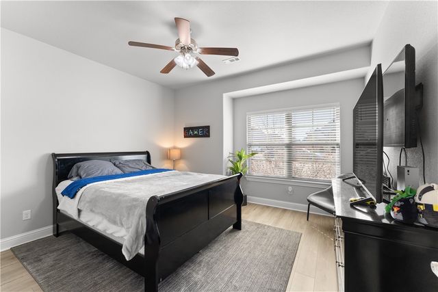 236 Ranalli Avenue, Tontitown, AR 72762