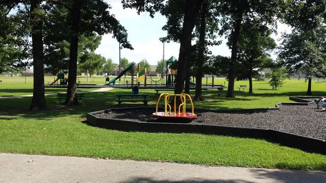 236 Ranalli Avenue, Tontitown, AR 72762