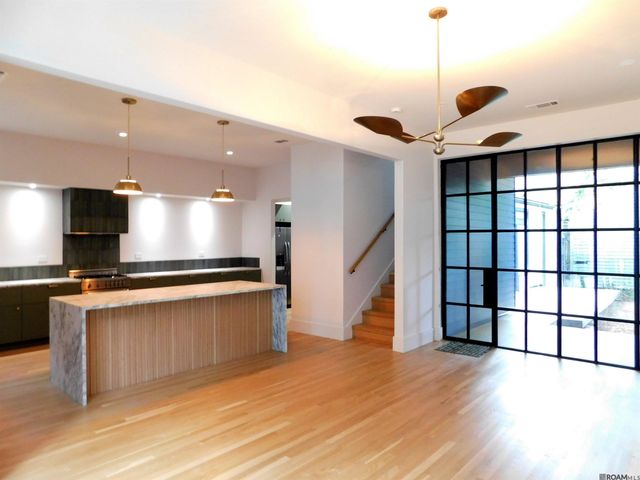 747 Louisiana Ave, New Orleans, LA 70115