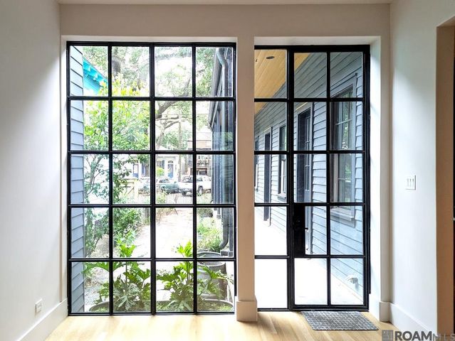 747 Louisiana Ave, New Orleans, LA 70115