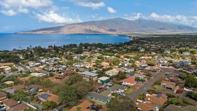 350 Kinaole Cir, Kihei, HI 96753