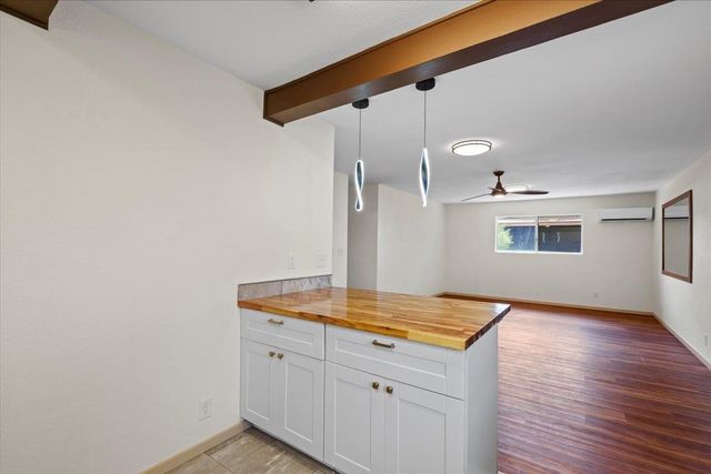 350 Kinaole Cir, Kihei, HI 96753