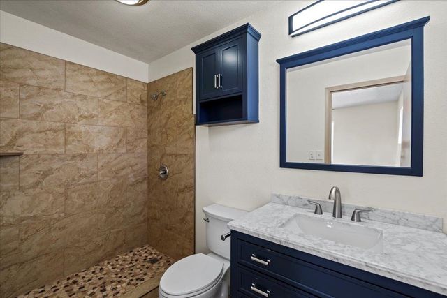 350 Kinaole Cir, Kihei, HI 96753