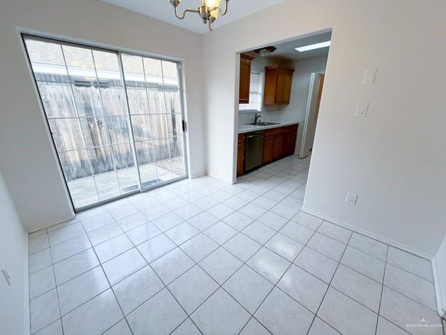 6509 N 8th Street 4, Mcallen, TX 78504